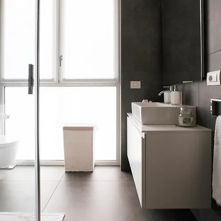 Apartment Plum Guide - Helikos Rosso *